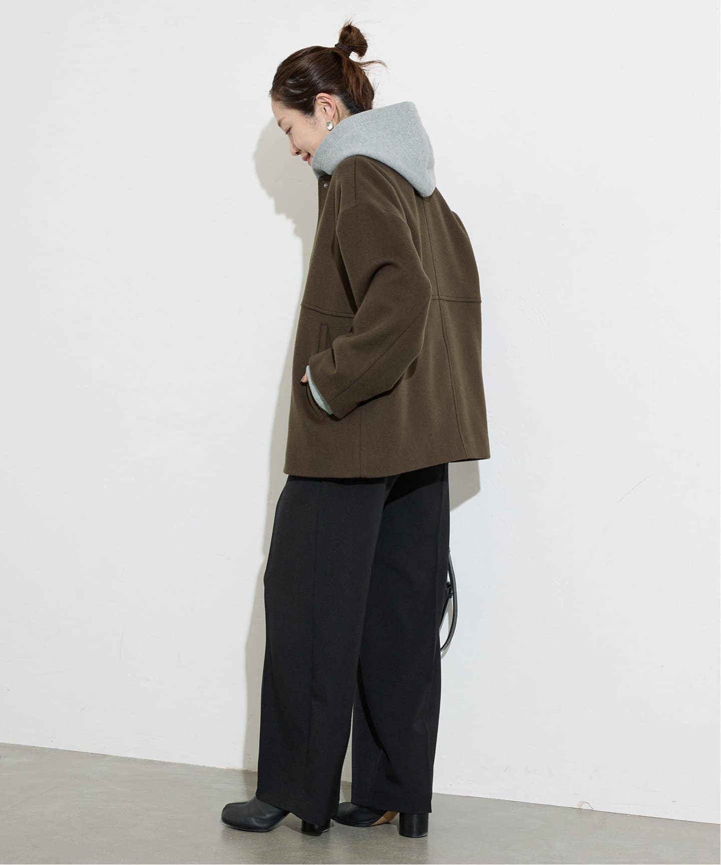 スーパー140ビーバーノーカラーショートコート（ノーカラーコート