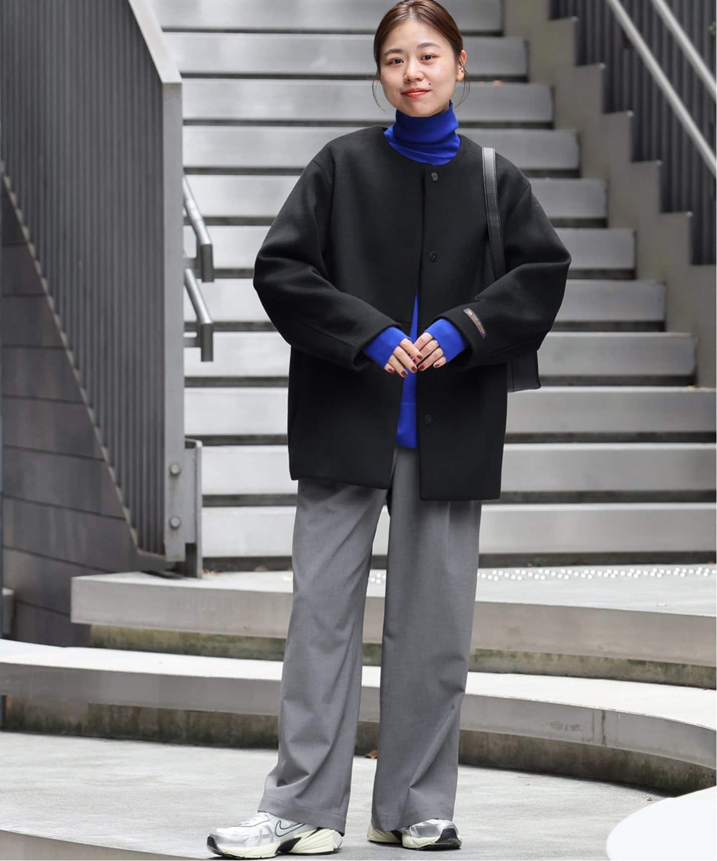 追加》スーパーファインビーバークルーネックコート（ノーカラーコート