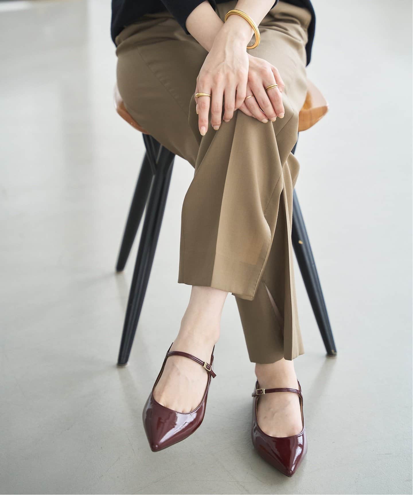 追加》ポインテッドワンストラップフラット（フラットシューズ）｜LE