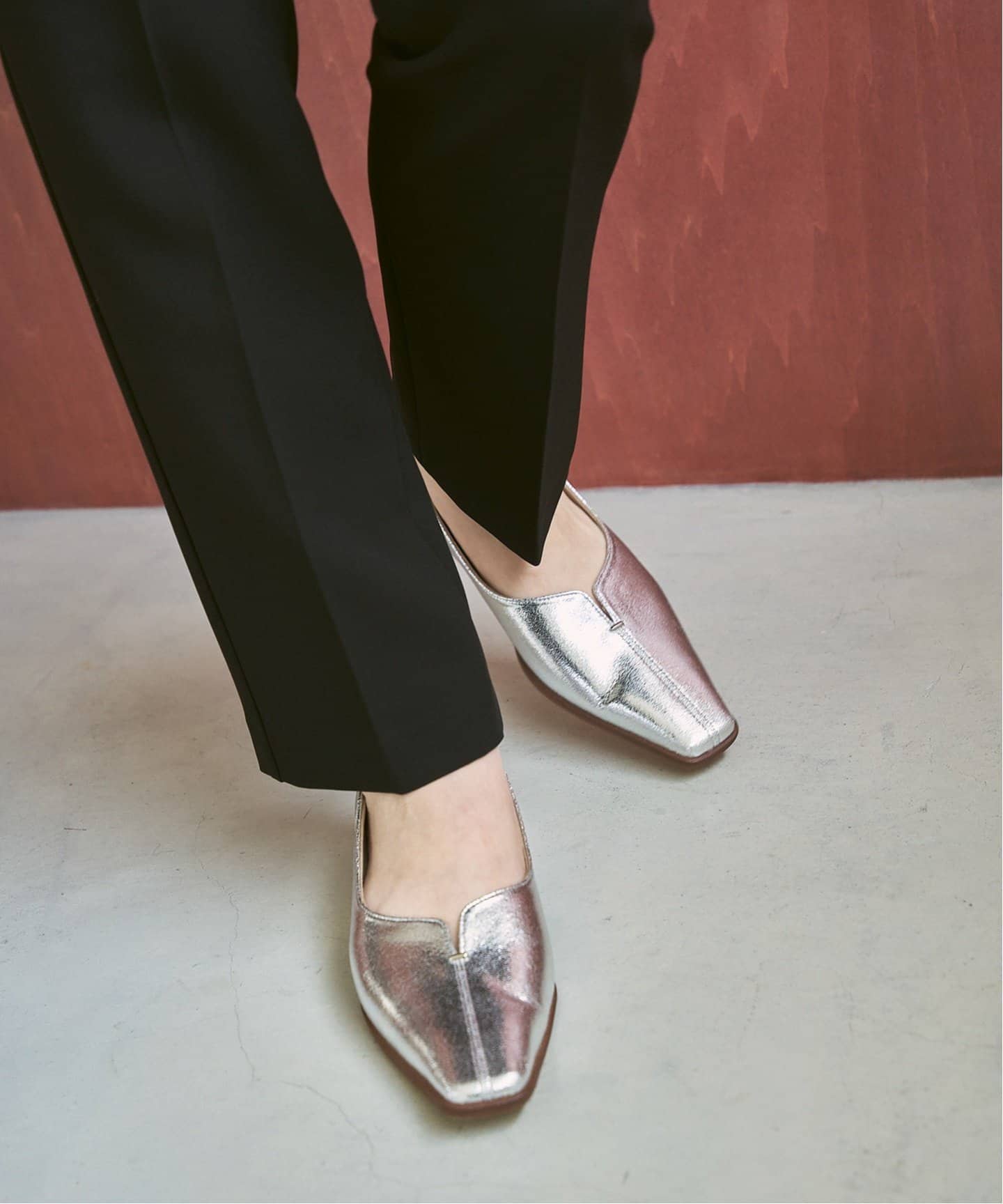 2.5cmスクエアスリットソフトフラット（フラットシューズ）｜LE TALON