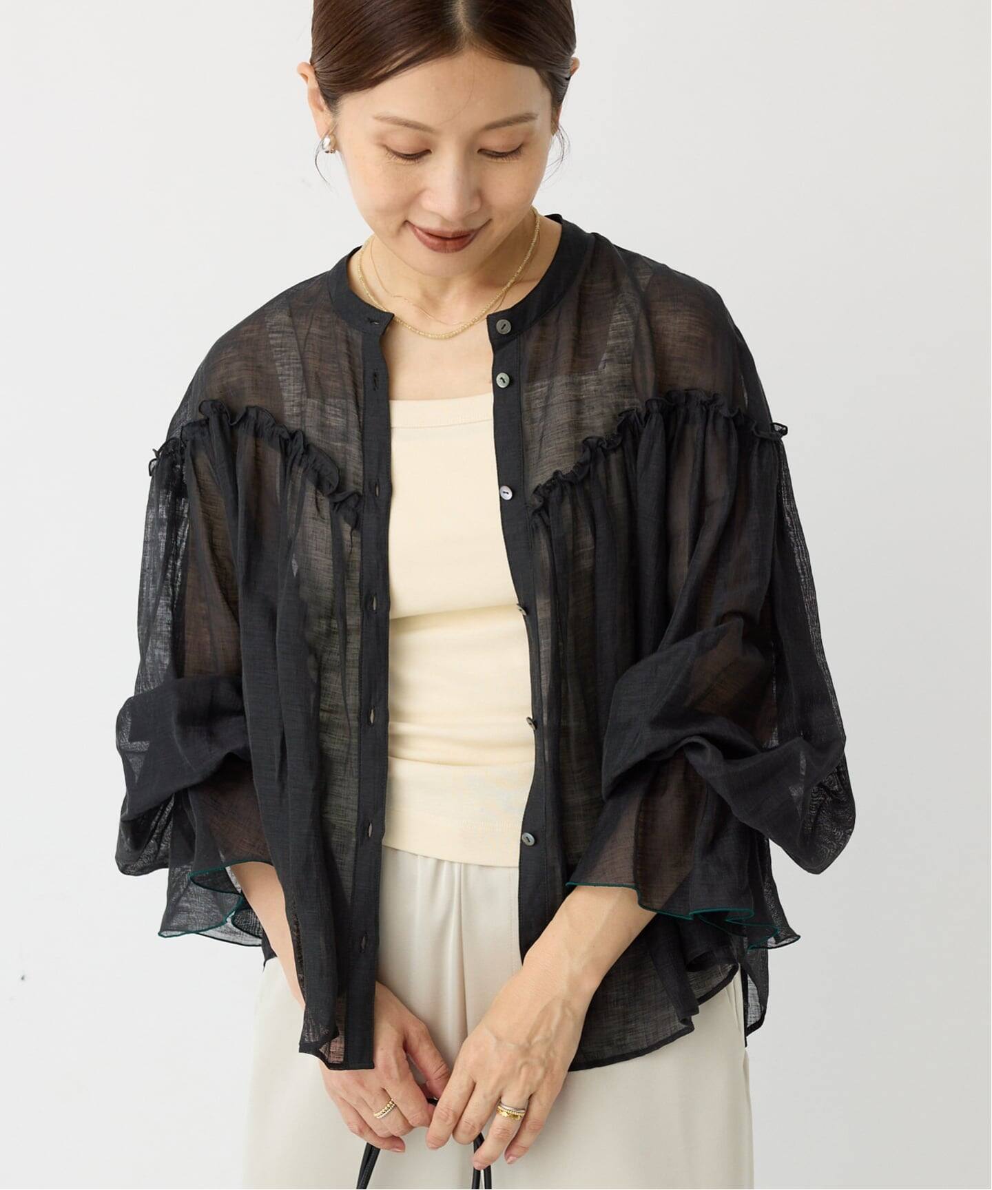 B. リネン混シアーブラウス（シャツ／ブラウス）｜IENA（イエナ）の