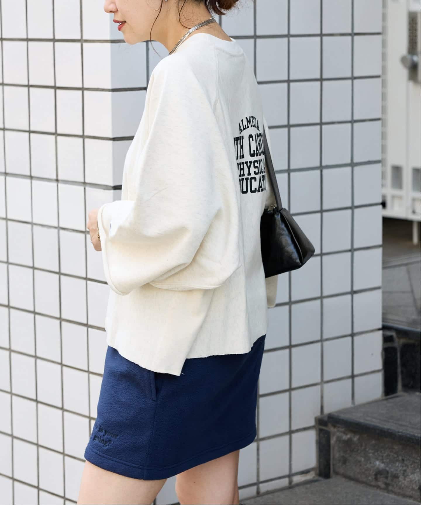 別注【CHAMPION/チャンピオン】カットオフ バックロゴスウェット