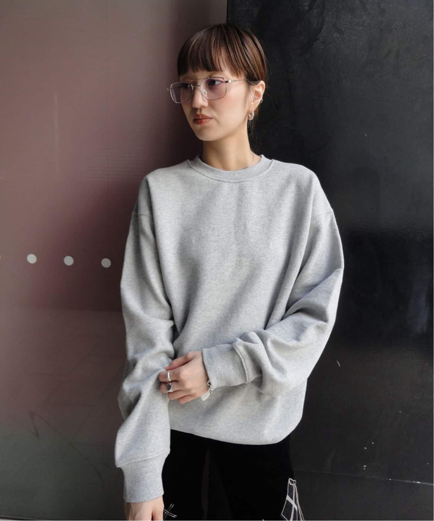 Dime/ダイム】 CURSIVE SMALL LOGO CREWNECK（スウェット）｜Oriens