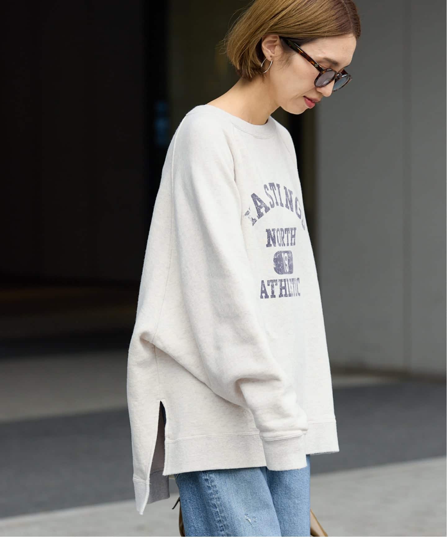 ラグランポンチョプリントスエット（スウェット）｜FRAMeWORK