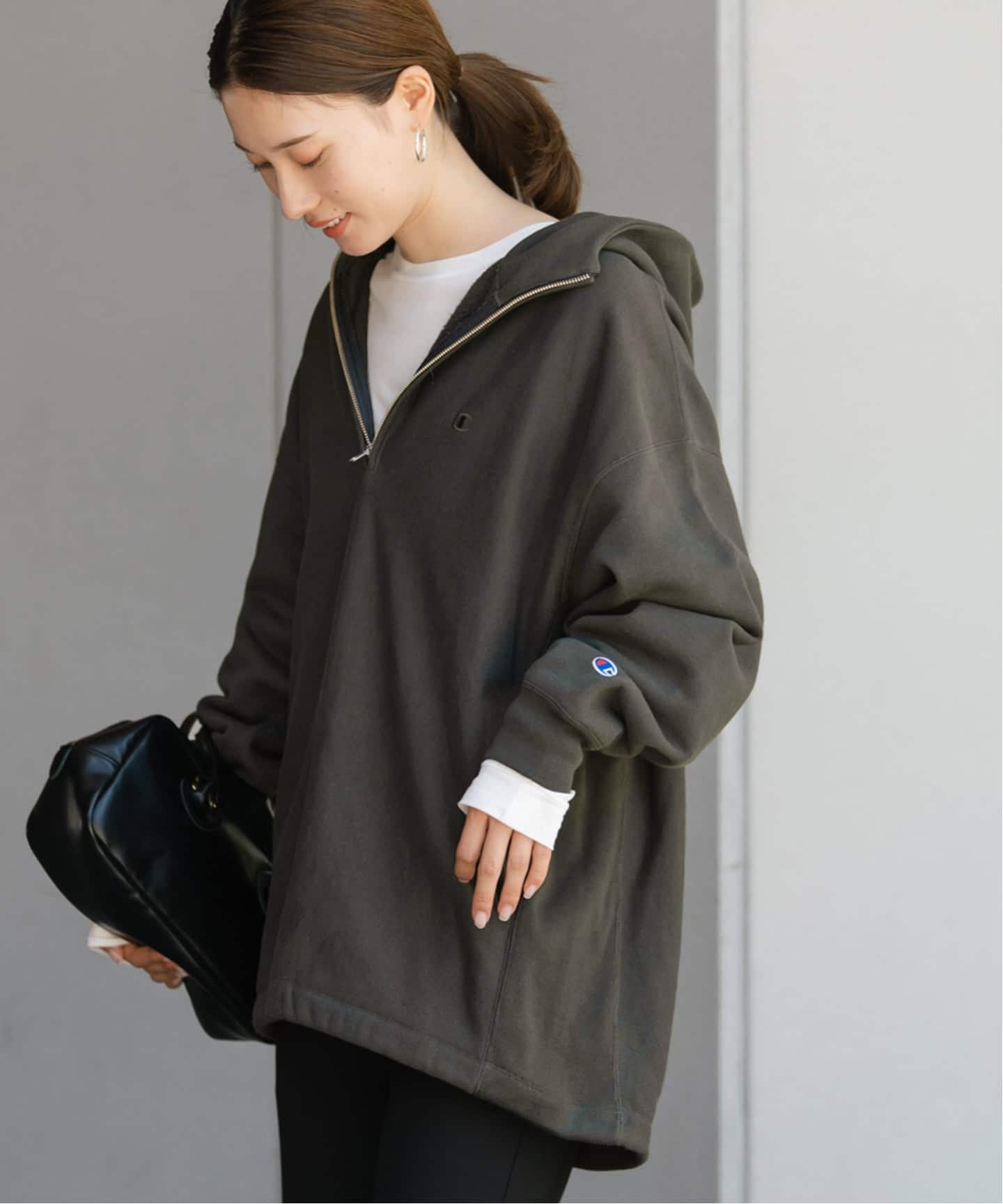 Champion 別注REVERSE WEAVE11.5OZフードハーフジップドロストプル