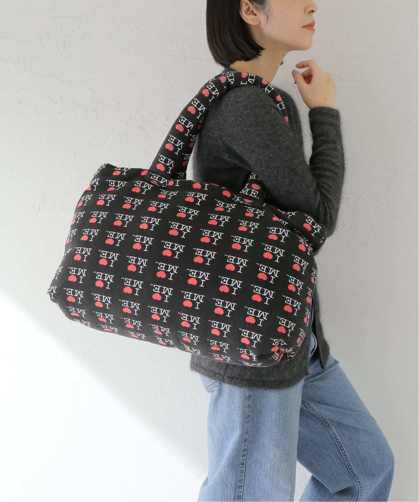 Ashley Williams / アシュリー・ウィリアムズ】 PILLOW BAG AWAW240