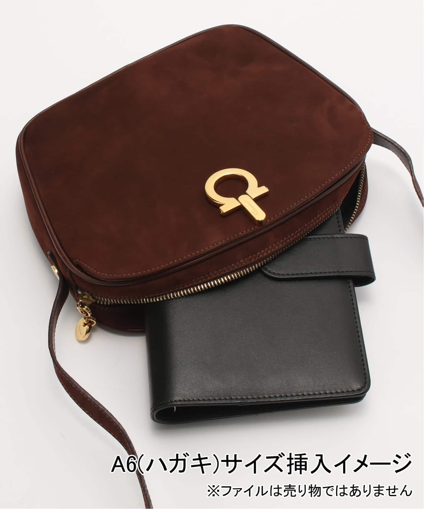 VINTAGE FERRAGAMO/フェラガモ】 Gancini ショルダーバッグ suede