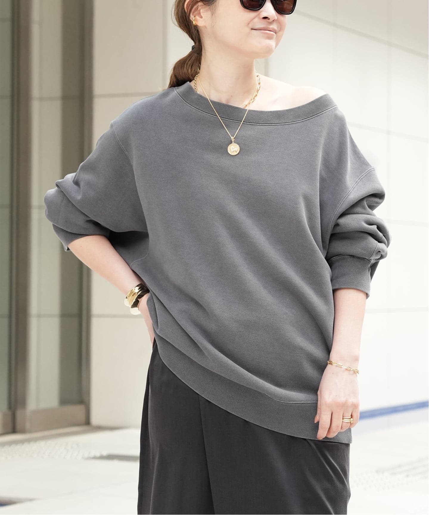 予約》*Vintage Off Shoulder プルオーバー（スウェット）｜Deuxieme