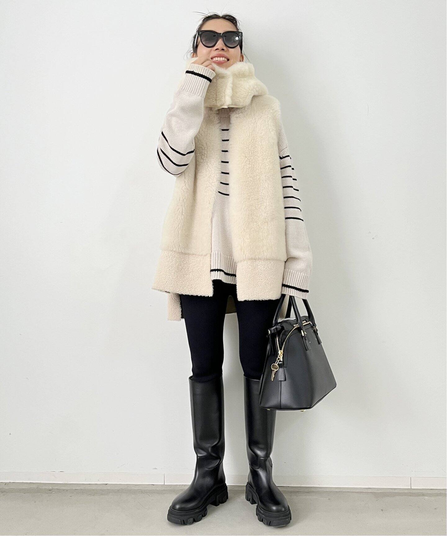 記念限定モデルカールドノヒュー ムートン シュラッグ