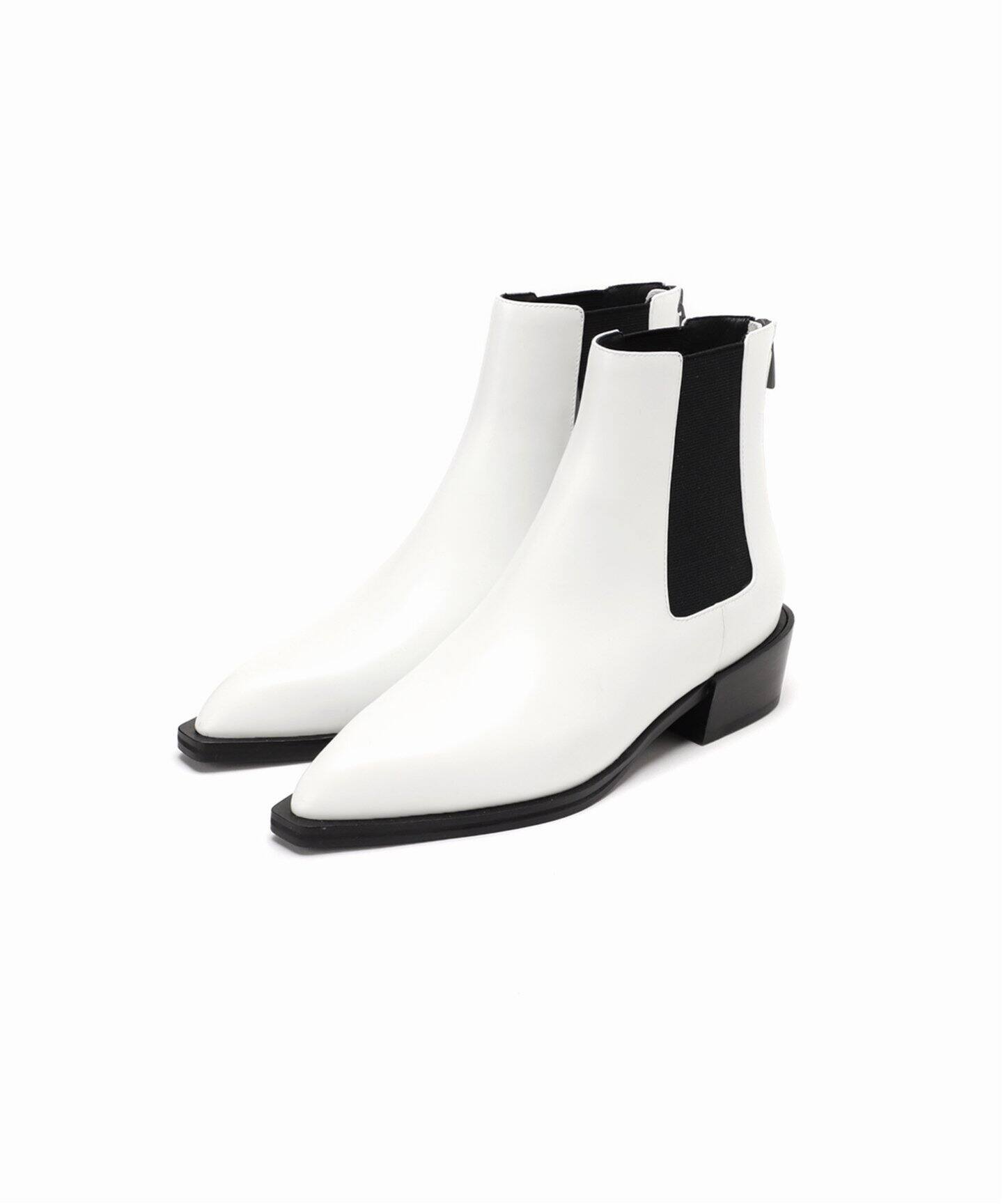 GRISEレザーEDGEポインテッドチェルシーショートブーツ（ブーティ