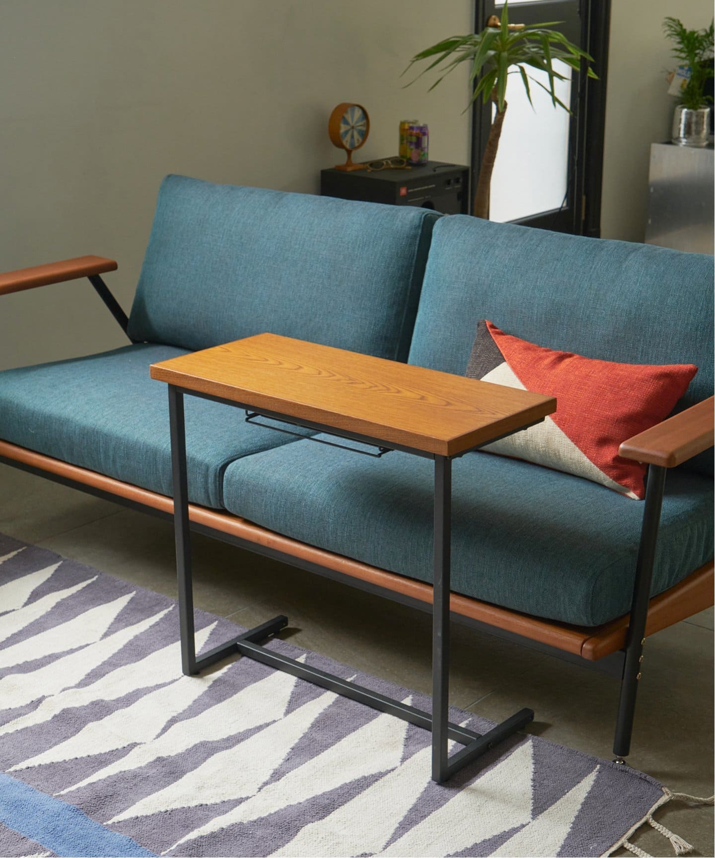 CURL SIDE TABLE カール サイドテーブル（テーブル）｜JOURNAL