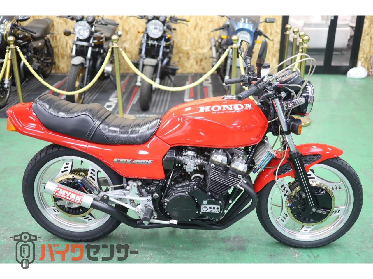 ホンダ CBX400F 昭和57年2月 赤ソリッド 国内物 ワルツ機械