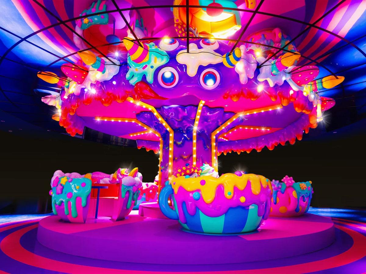 原宿にエンタメ施設「カワイイモンスターランド」 ティーカップ型装飾