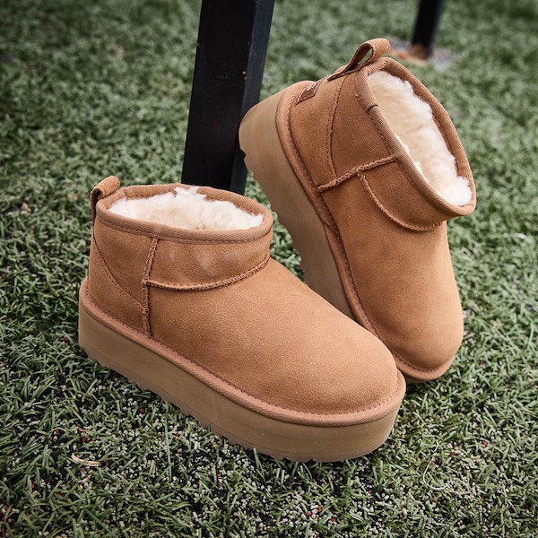 UGG® Classic Ultra Mini Platform Boot - Little Kid / Big Kid