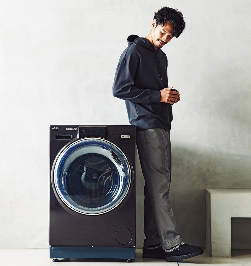 グッドファーザーの心を揺さぶる「アクア」の黒い洗濯機