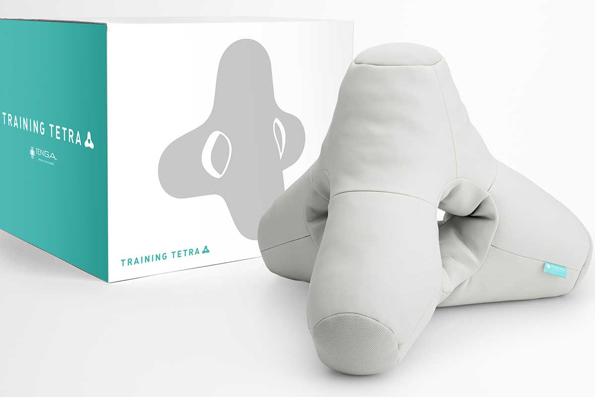 狩野英孝さんも注目の“セックスが上手くなるクッション”!? SNSで話題の