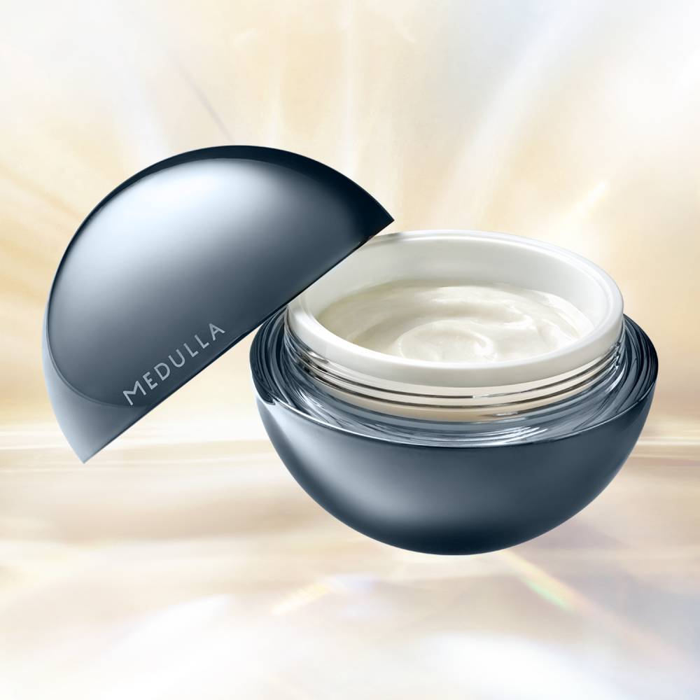 新商品】キャビアヘアマスクで自宅がサロンに！うねり髪も極上ツヤ髪へ