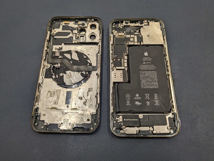 岡崎市】iPhone12ProMax 背面ガラス割れ修理 まちスマ岡崎店