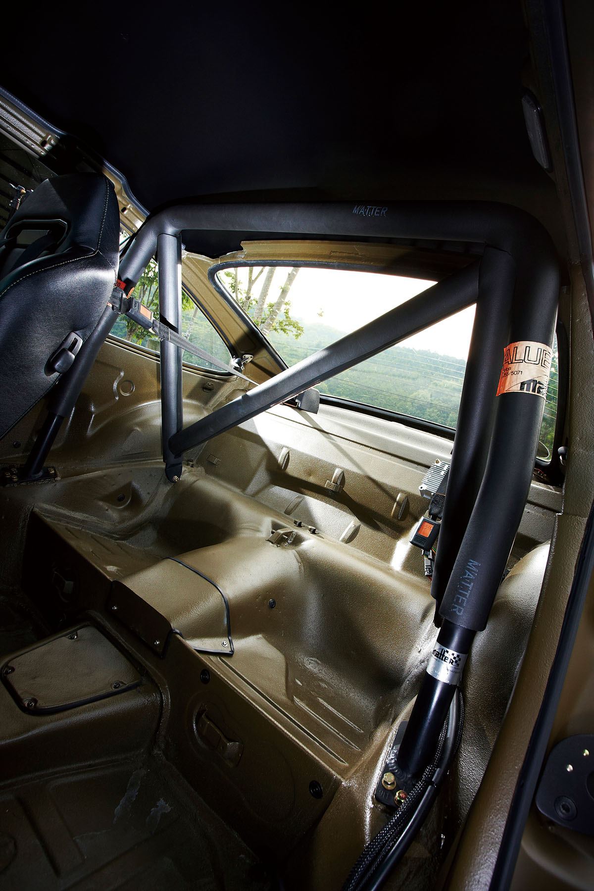 世界にたった1台の世界最速カーのプロトタイプが日本に！ ￨ 77年式