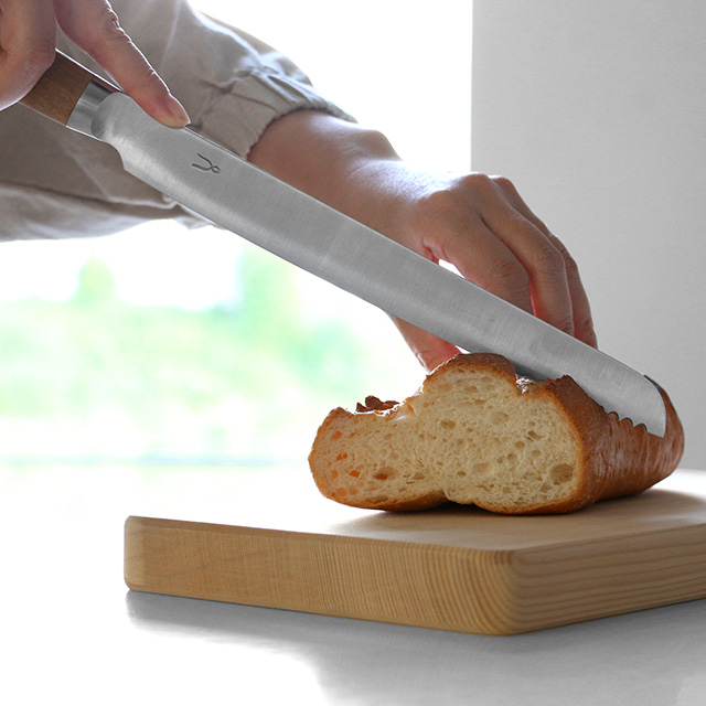 タダフサ 「パンくずが出ない」パン切り包丁｜台所の道具｜中川政七