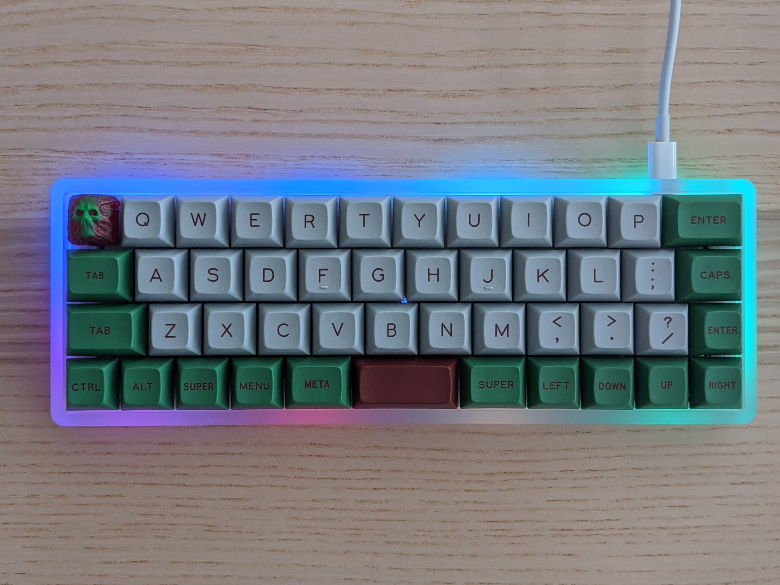 UT47.2 Aluminum/PC Case — KeyHive