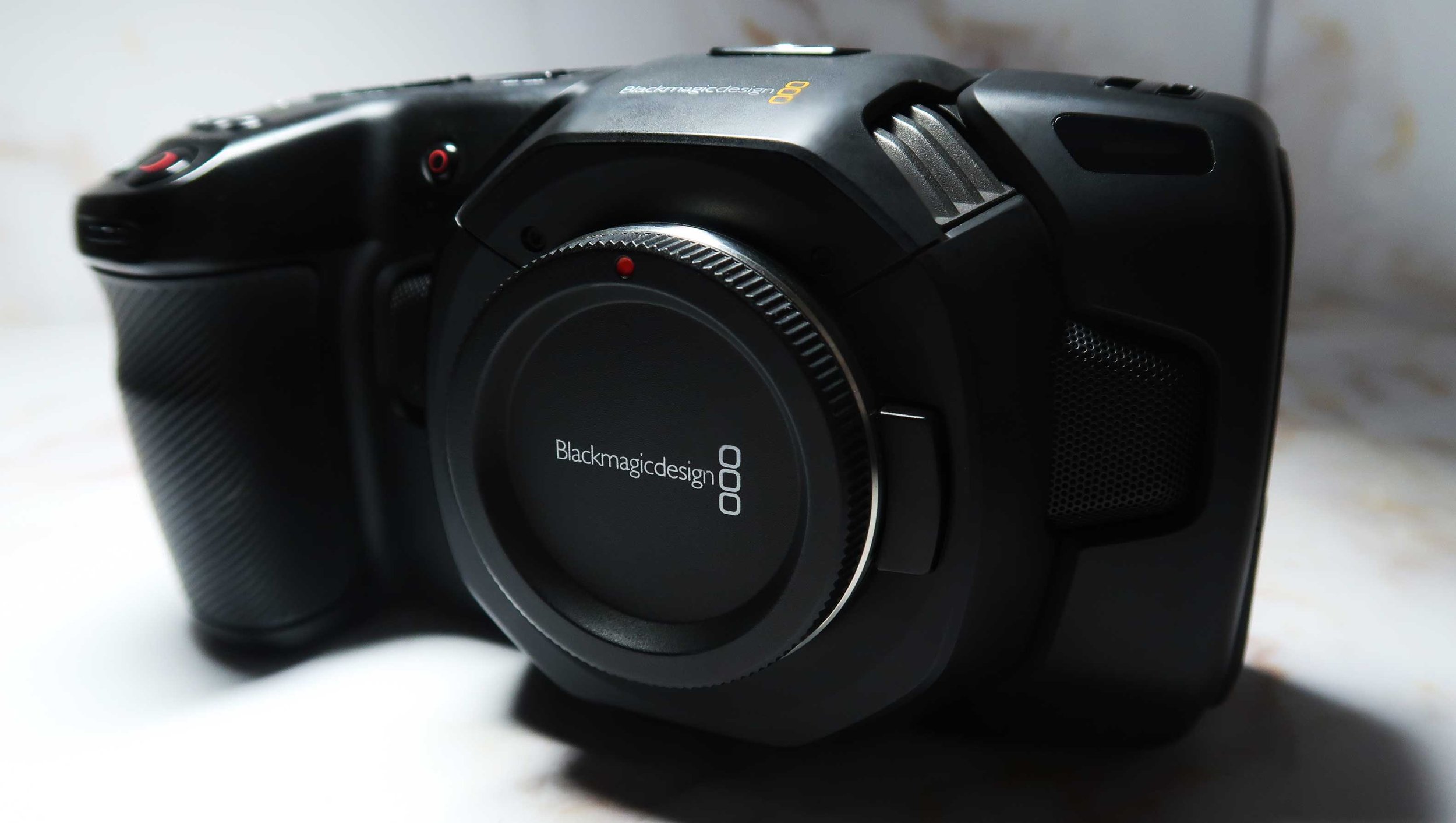 ビデオカメラ bmpcc4k ビデオカメラ BMPCC4K Blackmagic Pocket Cinema
