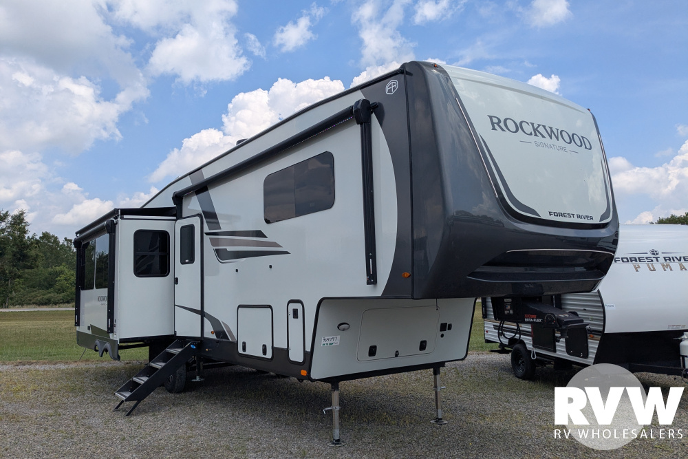 2026 Forest River Rockwood Signature 405SBH Fifth Wheel | RV