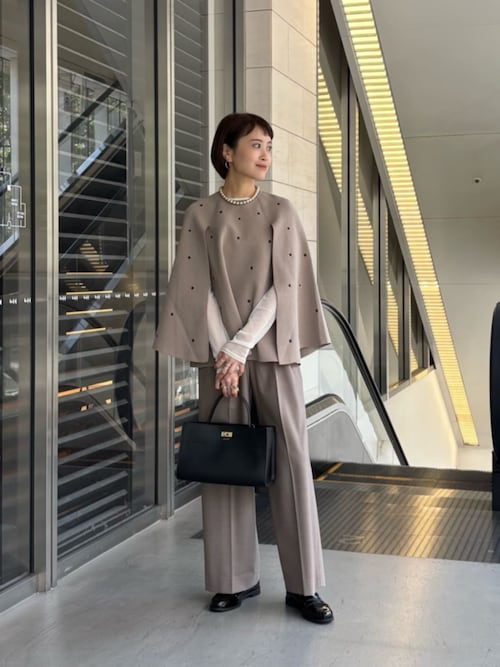 セール】エンブロイダリー フラワー ケープニット ‐ウォッシャブル