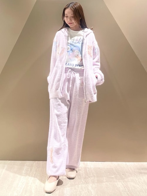 エアリーモコウォッシングアニマルジャガードパーカ（ルームウェア