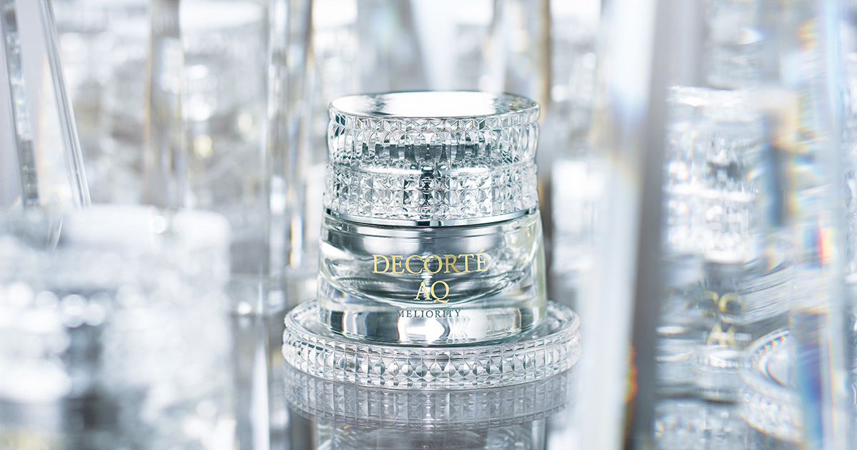 美しさの頂点へ。10年の時を経て「新AQ ミリオリティ」誕生〔コスメ