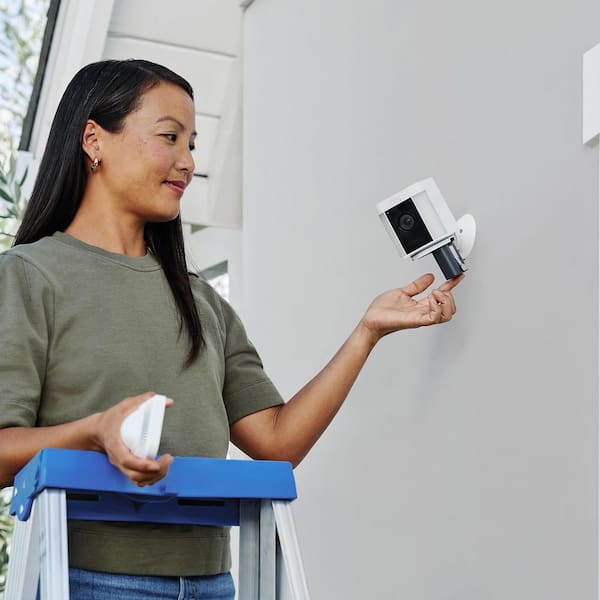 Ring Spotlight Cam Plus, Battery - Smart Security Video Camera