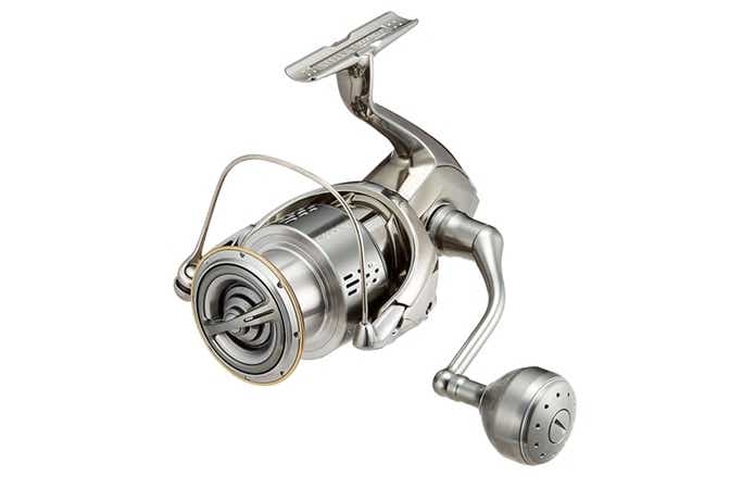 最高峰のリール『18ステラ』そのポテンシャルは釣り人を高みへ誘う