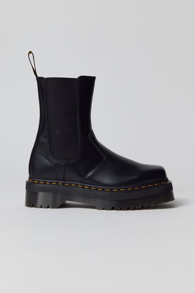 Dr. Martens 2976 Hi Quad Squared Platform Boot | Urban Outfitters
