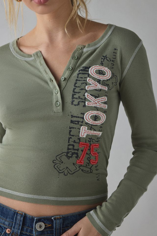 Tokyo Applique Graphic Long Sleeve Henley Tee | Urban Outfitters