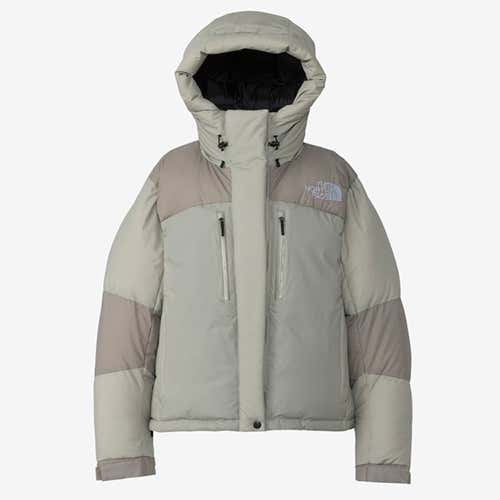 バルトロライトジャケット 2024】いつ発売？サイズ感や着こなしコーデ