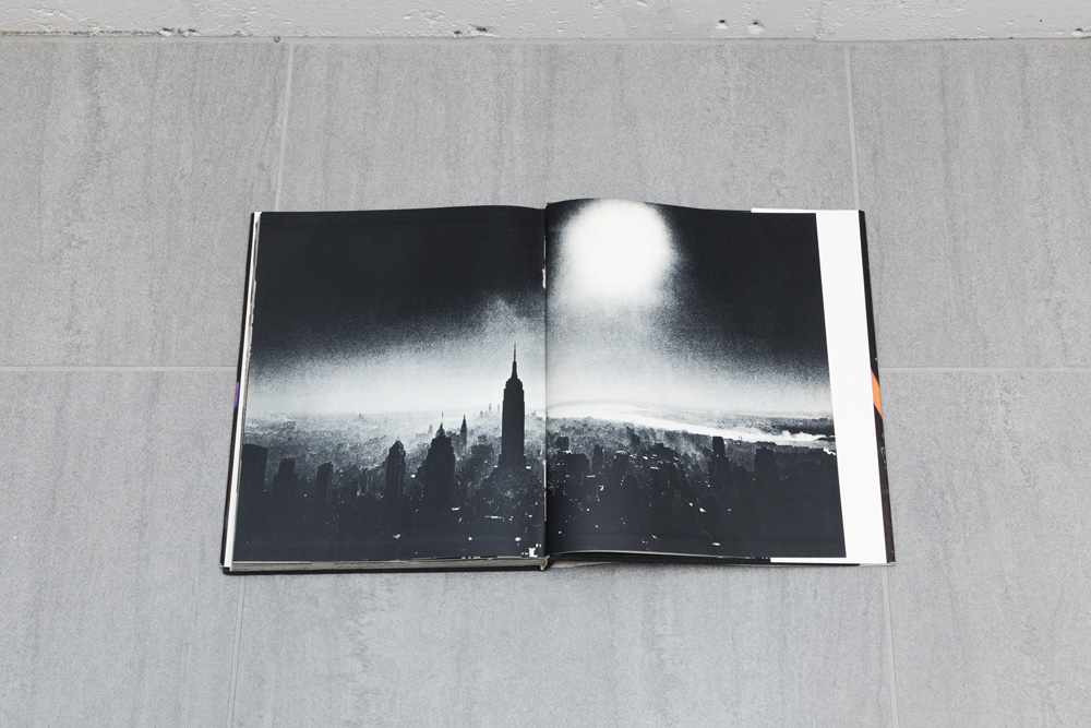 ウィリアム・クライン追悼 写真の新たな地平を切り開いた都市4部作