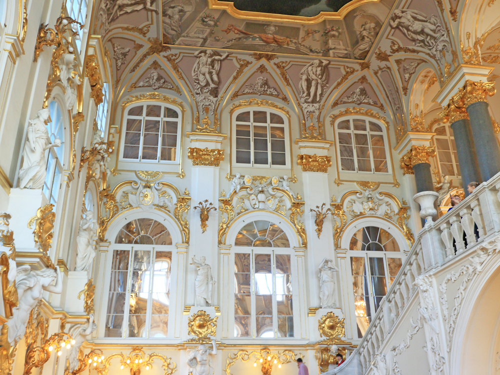 世界最大規模！ロシア・エルミタージュ美術館を完全制覇 | ロシア