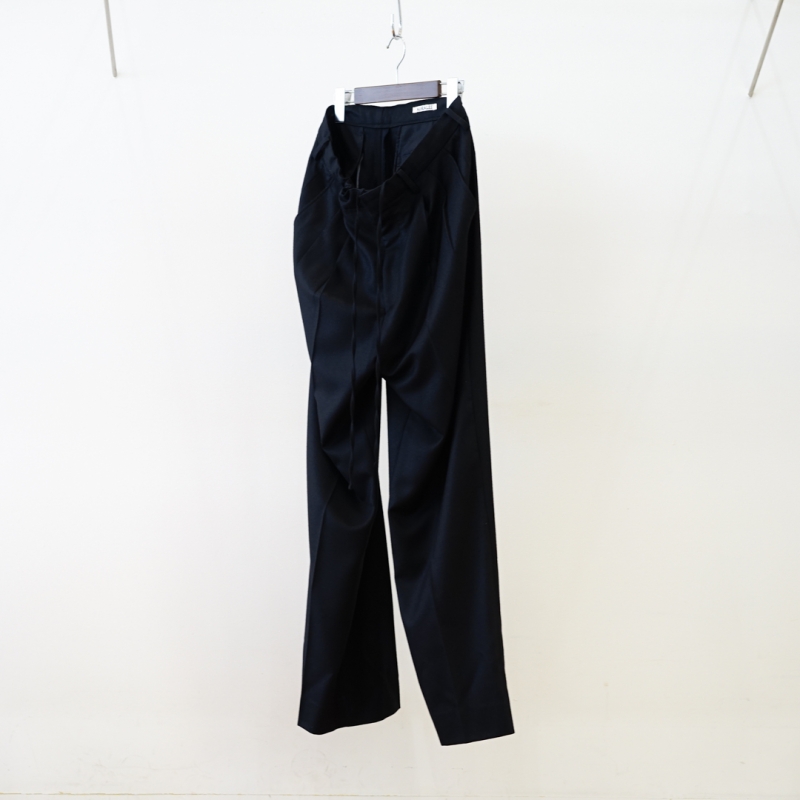 AURALEE (オーラリー) 24AW Collectionの新作 Super Light Wool Slacks