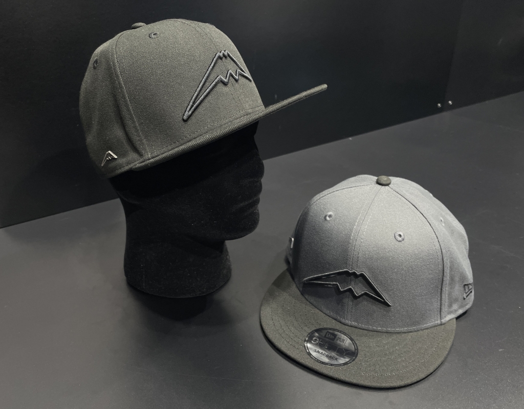 新品 送料無料 クシタニ ニューエラ コラボ キャップ ブラック P-5103