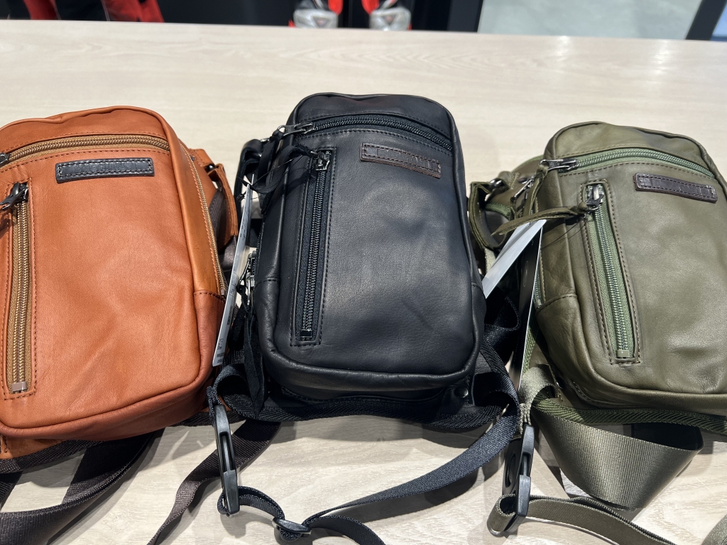 商品紹介】K-3578 2WAYレッグバッグII は癖になるバッグ！：KUSHITANI