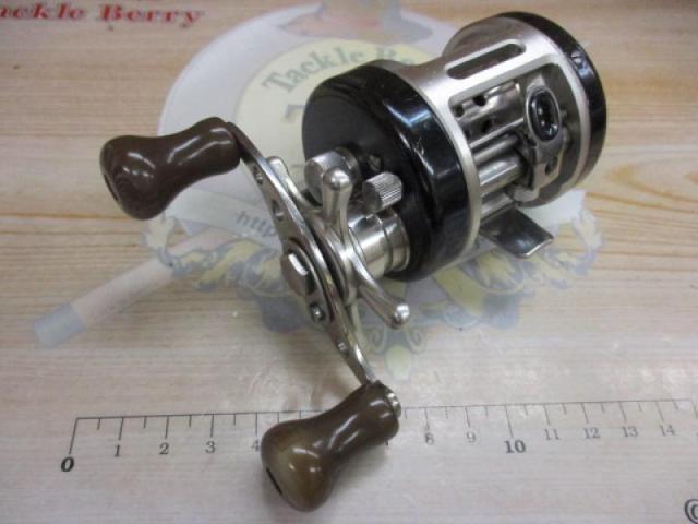 バリウスF200 ｜＠ベリーネット 日本最大新品中古釣具WEBショップ