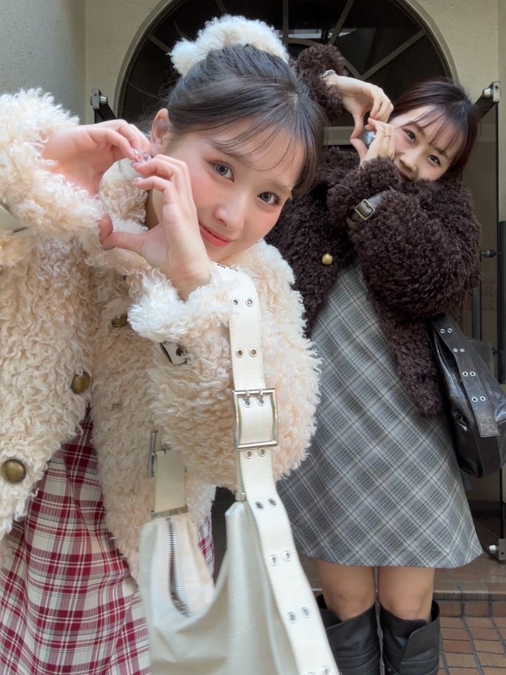 フェイクファーコート❤️🤍 | ayaka | TINA：JOJUN | タカシマヤ