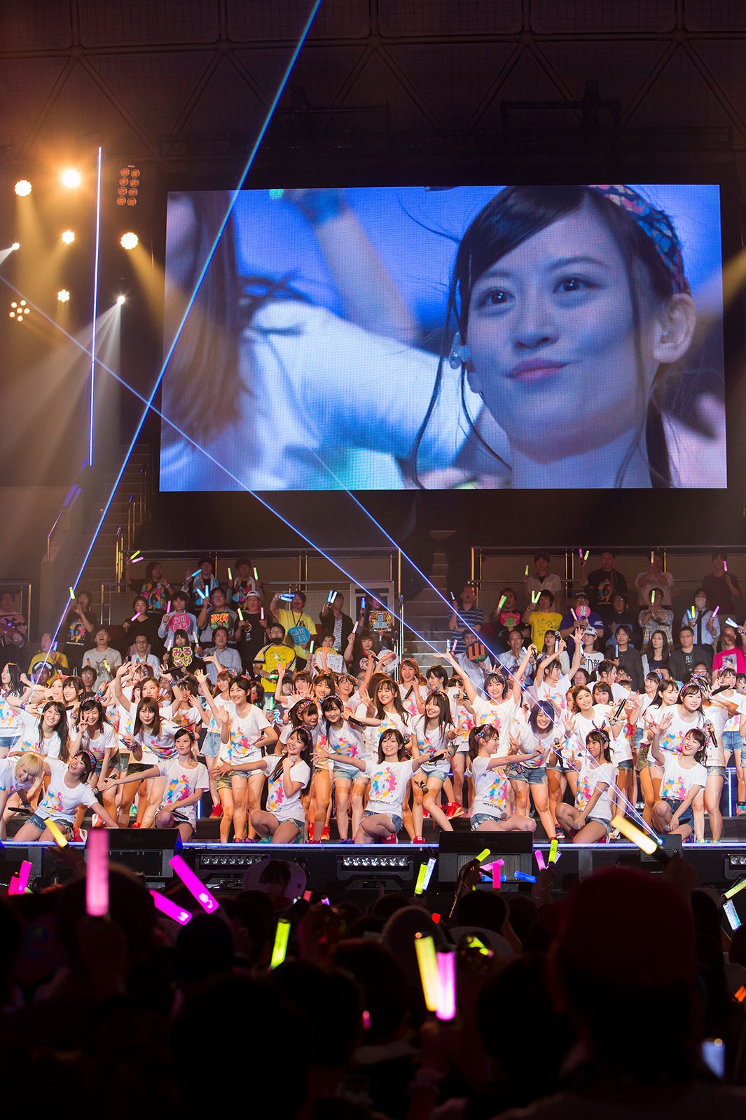 NMB48上西恵の卒業発表、波乱の大組閣、新シングル選抜…6周年ライブで