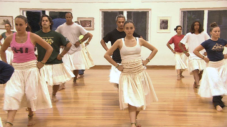 長谷川潤、身ごもった我が子を「踊り」で報告 - モデルプレス