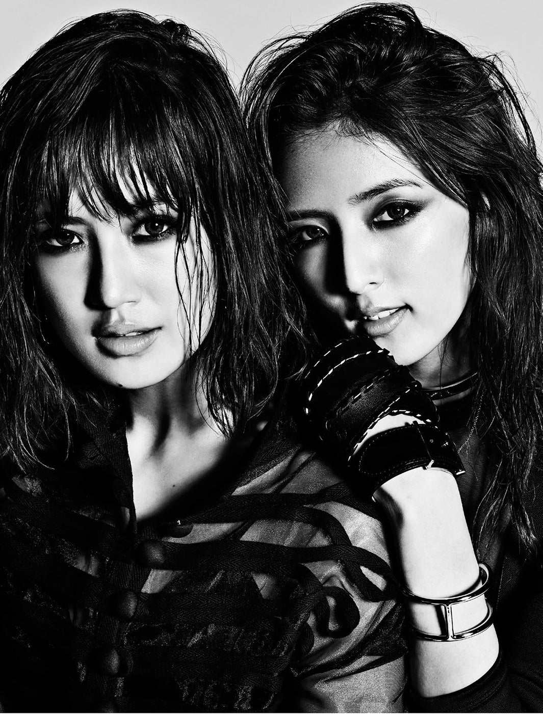 画像1/7) E-girls藤井萩花＆夏恋「ShuuKaRen」クールな眼差しにドキッ