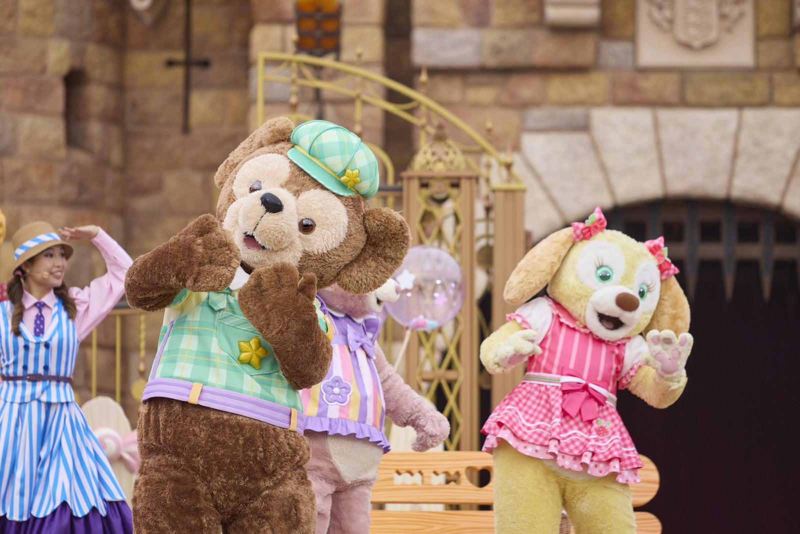 香港ディズニーランド「ダッフィー＆フレンズ プレイ・デイズ」2024