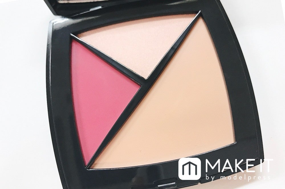 CHANEL】1つ3役！フェイスパレットで作る立体メイク - モデルプレス