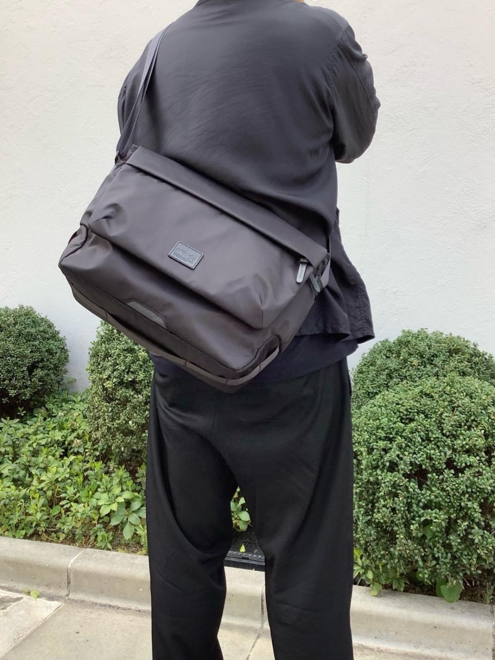 SPRUCE STREET SHOULDER BAG | nakamura | Manhattan Portage BLACK