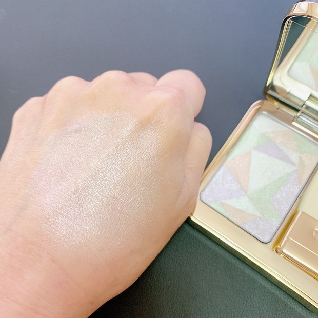 クレ・ド・ポー ボーテの名品ハイライトからバレンタインにぴったりの