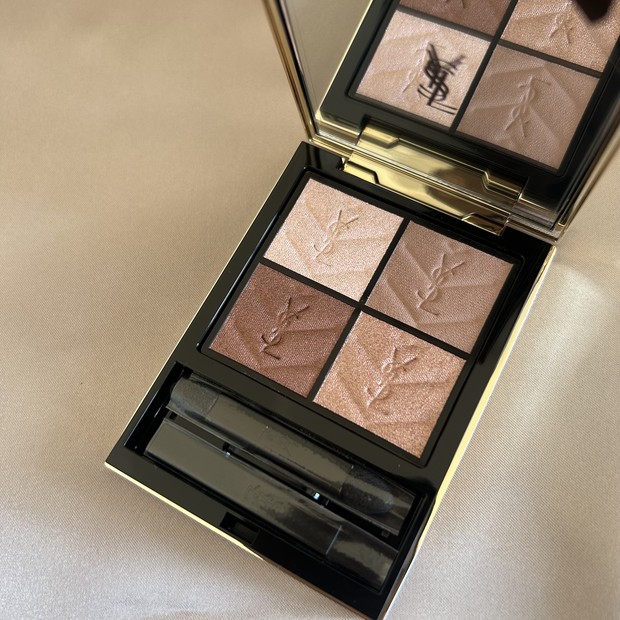 クリスマスコフレ】イヴ・サンローラン クチュールミニクラッチと